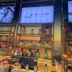 -Mr.JUDY洗个头发