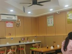 -叶伟胡辣壳面(两路口店)