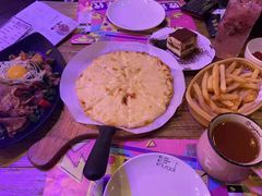 榴莲披萨-食尚胡桃音乐酒馆(滨海店)
