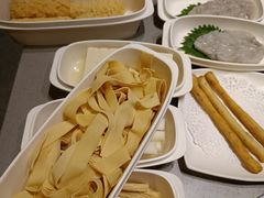 -海底捞火锅(漕宝路店)