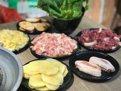 -石记东北风味烤肉店(子固路店)