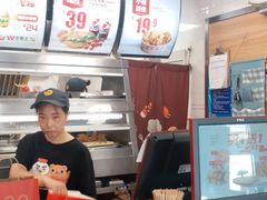 -华莱士·炸鸡汉堡(奥林花园店)