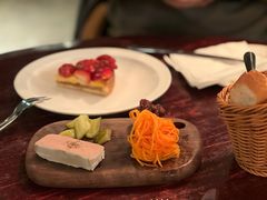 -羽深肉铺 Steak & Wine