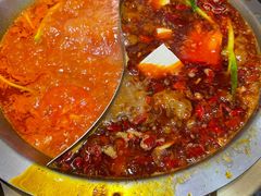 牛油麻辣锅底养颜番茄锅底-沸炉重庆老火锅(军事博物馆店)