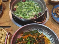 -吃饭皇帝大土家民族菜(正大广场店)