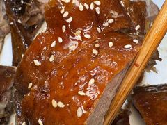 -大众跷脚牛肉馆·非遗传承单位(峨眉山店)