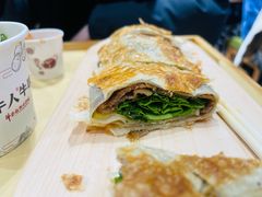 黑冰麦烤肉卷-卷翻天·卷饼(欧亚商都店)