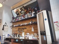 -Be Lived Cafe比例咖啡(摩天轮店)