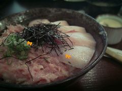 香蔥伴藍鰭吞拿魚腩茸、吞拿魚大腩壽司飯定食-定食Doraya(骆克道店)