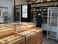 面包甜点陈列柜-原麦世家(府琛大厦店)