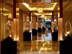 -广州白云机场雅高铂尔曼大酒店