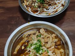 -清真•佬苏记邵阳回民米粉(河西店)