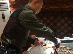 -九十九顶毡房(阜石路店)