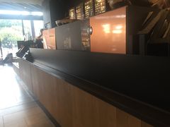 -星巴克臻选(莘庄仲盛店)