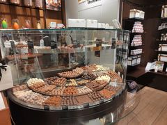 -Laderach 莱德拉(上海环贸iapm店)