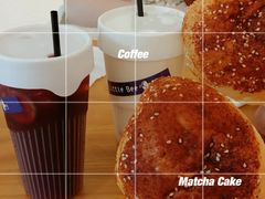 -小蜜蜂·Bakery&Coffee(翰子花园店)