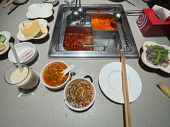 -海底捞火锅(关山保利店)