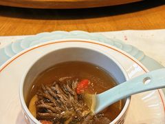 -荷风细雨·中国茶宴(世纪大道店)