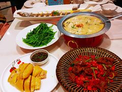 -御沪沪味园.融合菜.海鲜(斜土路店)