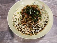-靓靓蒸虾(恩施新天地店)