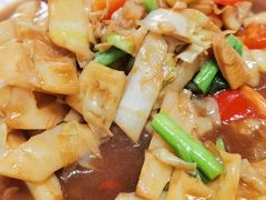 -芦茨金富饭庄·25年老字号·专做稻草鸡