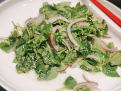 凉拌荆芥-金狮麟·新豫菜(金码大厦店)