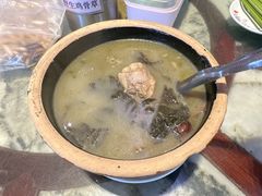 菜干猪骨汤-园林美食城·本土农家菜(杨和镇店)