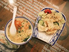 -长人馄饨铺(解放街店)