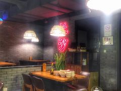 大堂-湘里乡亲甲王二老店