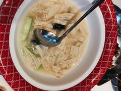 -谭厨中山传家菜.乳鸽.脆鲩鱼(华强北中航城店)