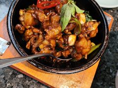 石锅豆豉牛蛙-小城故事·地道宁波味(月湖盛园店)