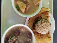 -护国寺小吃店(阜成门桥店)