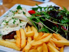 -12 Rocks Beach Bar Cafe