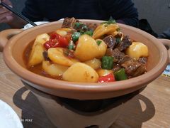 小土豆煨牛肉-拾味馆(万达广场店)