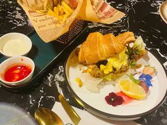 手撕猪肉班尼迪-ChitChat奇洽·Bistro(黎黄陂路店)