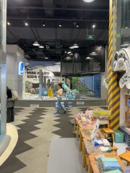 -MINI MARS 脚下的城市乐园·餐饮·派对(静安江宁店)