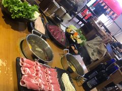 -呷哺呷哺(万达新世界店)
