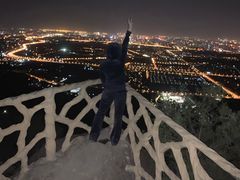 -鬼笑石后山停车场