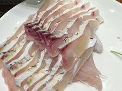-正能量脆肉鲩火锅