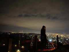 -草山夜未眠景观餐厅