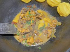 -锅老头海鲜铁锅炖