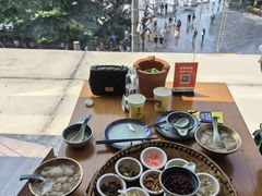 -包整·丝娃娃(一览甲秀楼风景店)