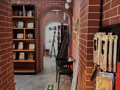 -新华书店(永安路店)