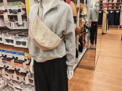 -优衣库(上海新梅联合广场店)