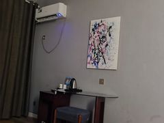 -速8酒店(西安电视塔自然博物馆店)