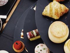 -Salon de The de Joel Robuchon(外滩18号店)