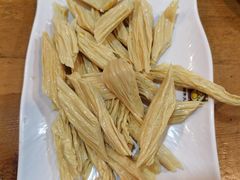 腐竹-喇喇排骨火锅·传统韩式脊骨汤(望京西园总店)