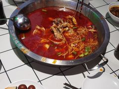 -蛙一刀·麻椒鱼火锅(金仙桥店)