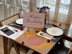 -Mark&Mars Restaurant