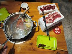 -养牛邓·潮汕牛肉海鲜自助火锅(广州店)